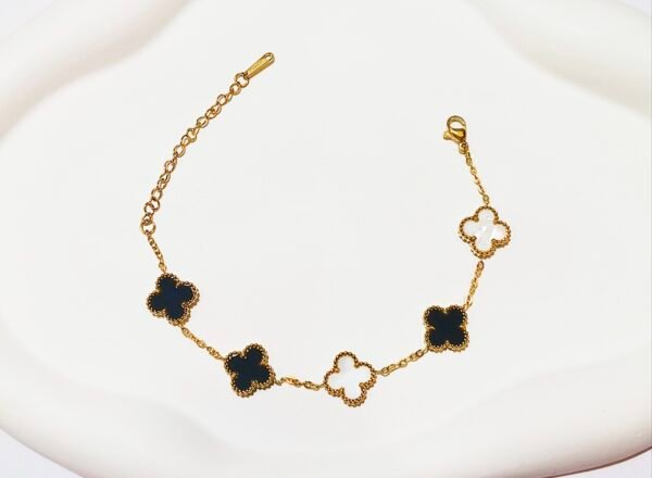 Black And White Clover Bracelet