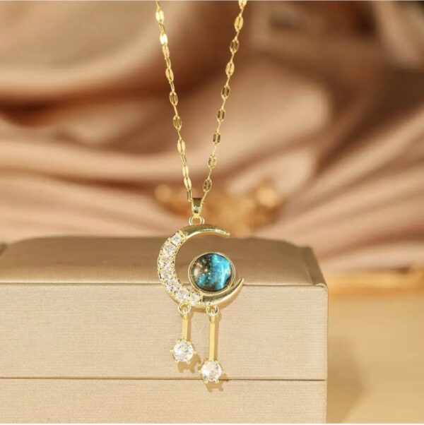 Blue moon crystal drop