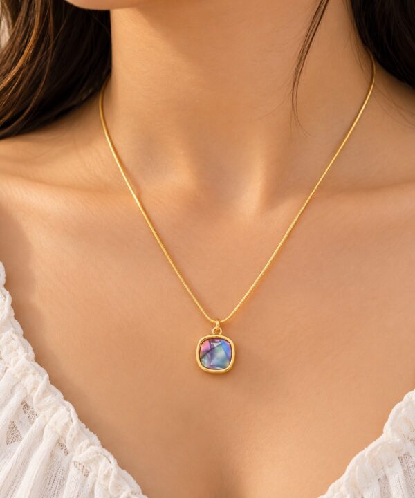 Aurora Necklace